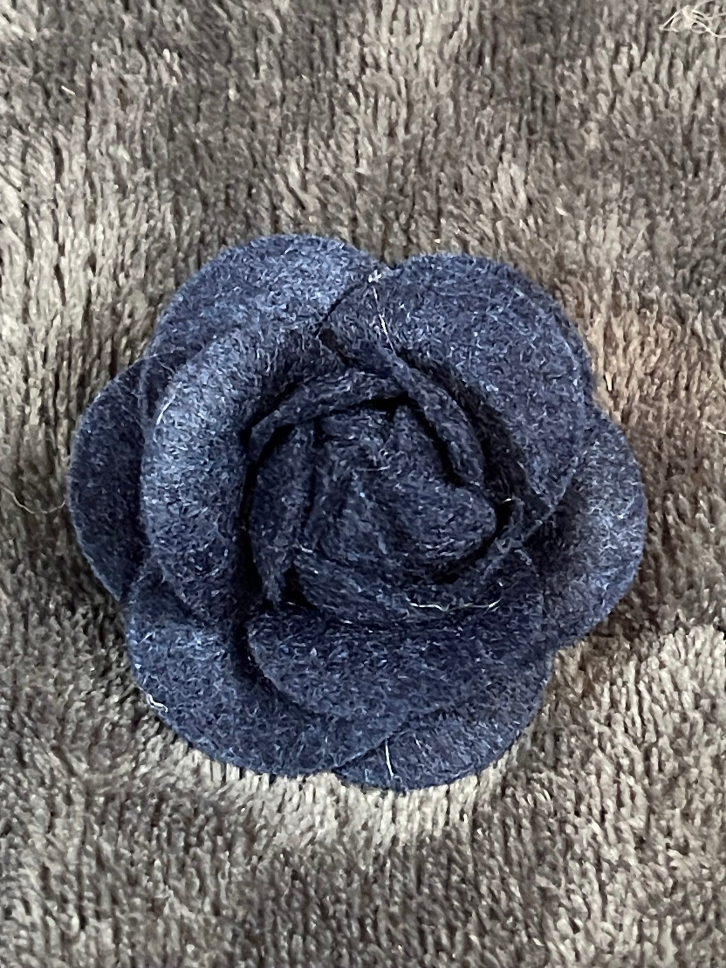 Rose style Lapel pins