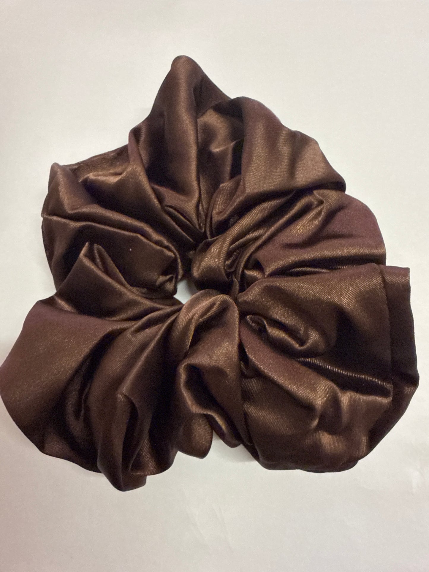 Satin Scrunchie - Medium