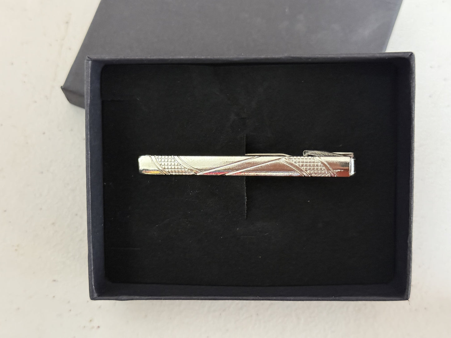 Tie clip